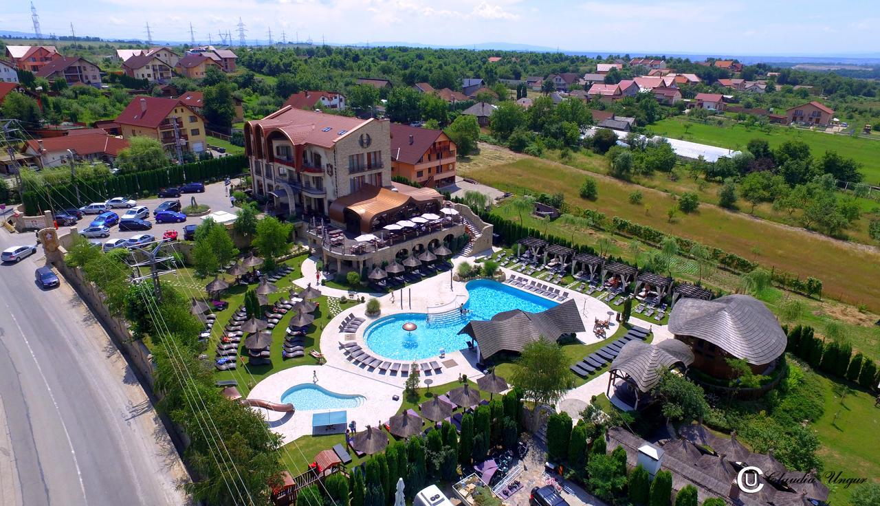 Castel Transilvania Baia Mare Exterior photo